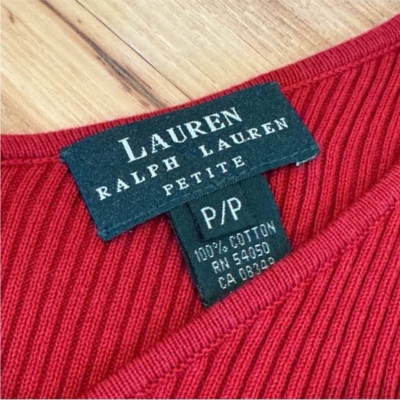 Ralph Lauren 90s Ribbed V-Neck Sweater - Picture 4 of 15